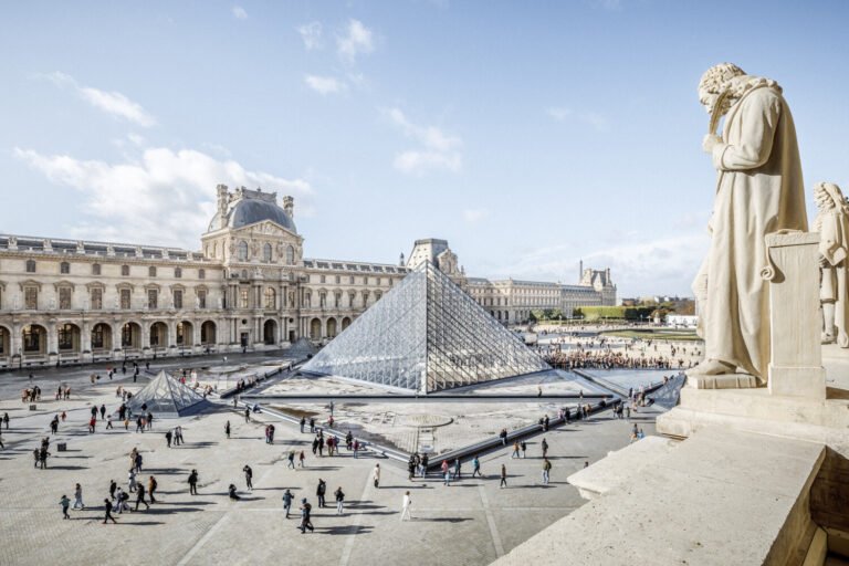 Grande Colonnade du Louvre, lauréat Louvre Nouvelle Renaissance 2026