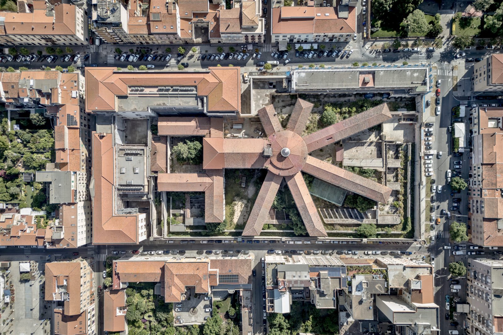 Vue aérienne de l’ancien carcere San Sebastiano à Sassari, futur pôle judiciaire